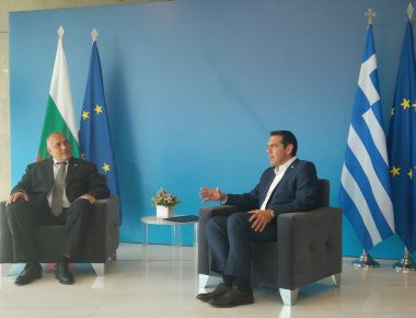 Ξεκίνησε η κατ' ιδίαν συνάντηση του Αλ. Τσίπρα με τον Βούλγαρο ομόλογό του
